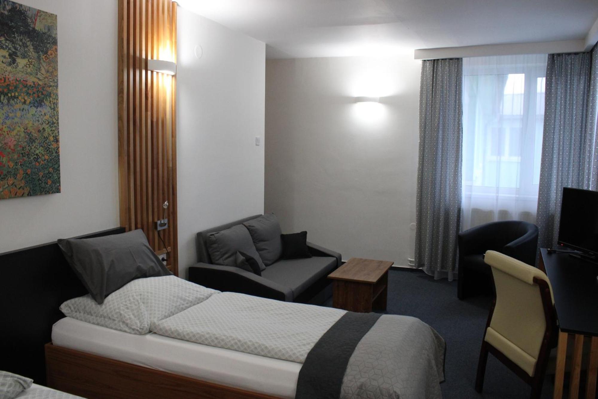 Hotel P7 Lučenec Exterior foto